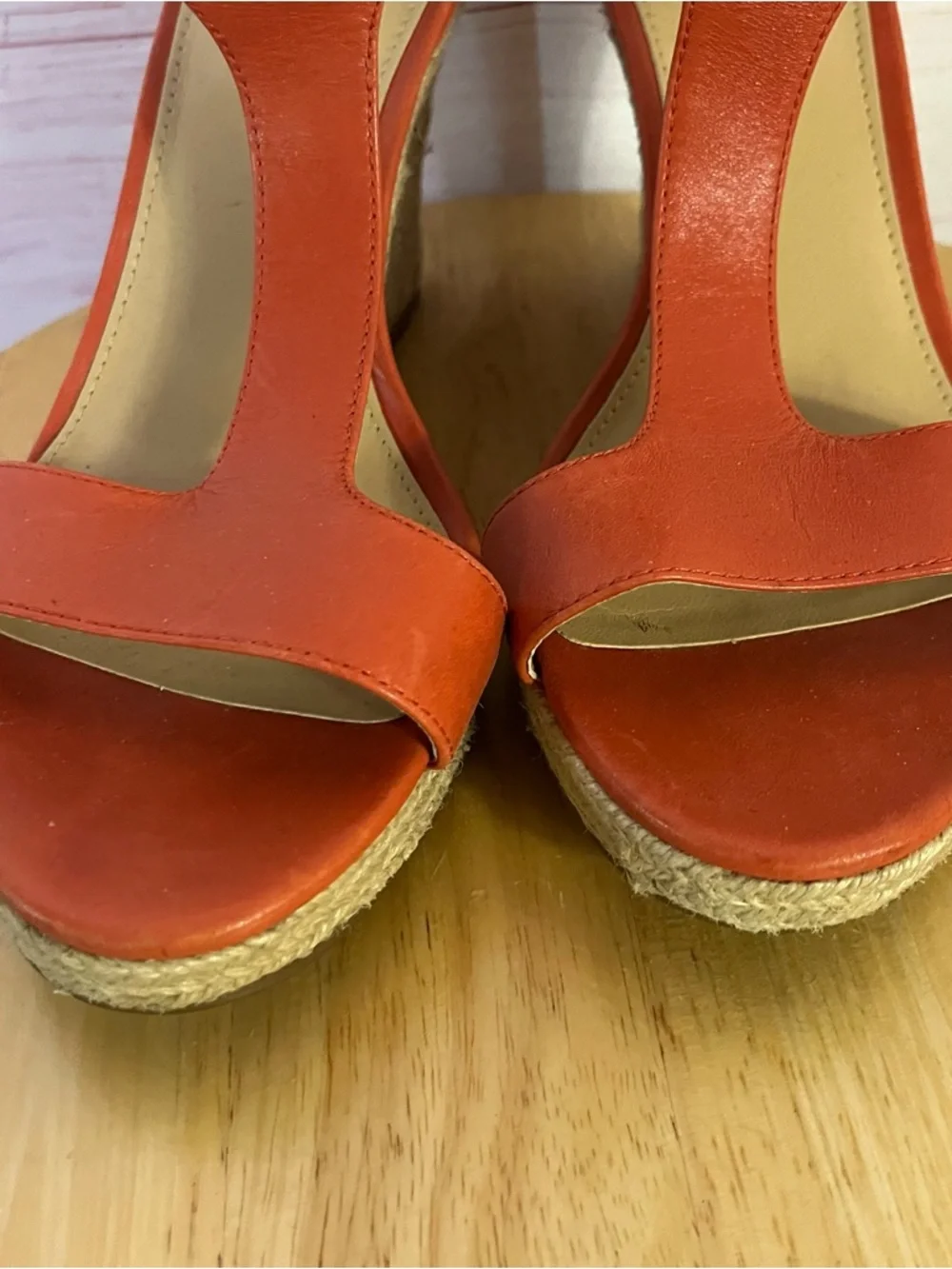 Michael Kors Salmon Color T Strap Open‎ Toe Wedge Sandal Size 8